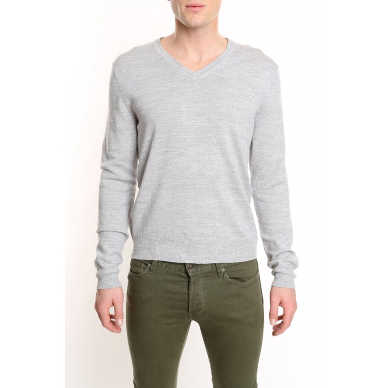 Merino V-neck Pullover Sweater